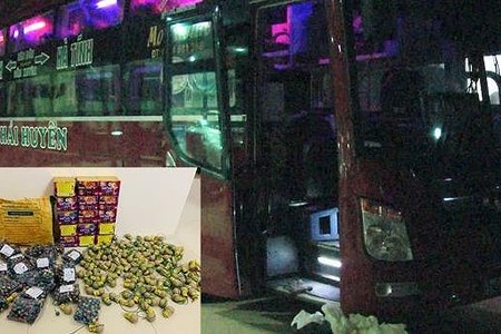 Thanh Hóa: Bắt giữ xe khách vận chuyển 30kg pháo nổ