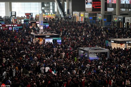 Cuộc đại 'di dân' lớn nhất trong năm tại Trung Quốc