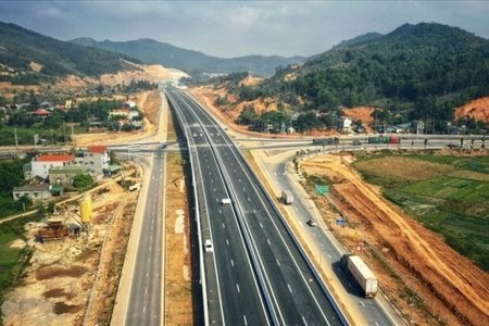 Cao tốc Hạ Long-Vân Đồn chính thức đi vào khai thác từ 1/2/2019