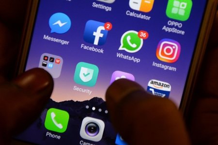 Facebook  tích hợp 3 nền tảng nhắn tin Messenger, WhatsApp, Instagram