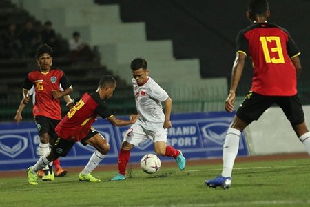 U22 Việt Nam ghi 4 bàn trước Đông Timor, giành vé vào bán kết