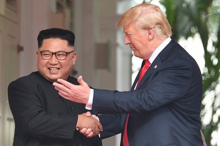 TT Trump thông báo lên đường tới Việt Nam gặp ông Kim Jong-un