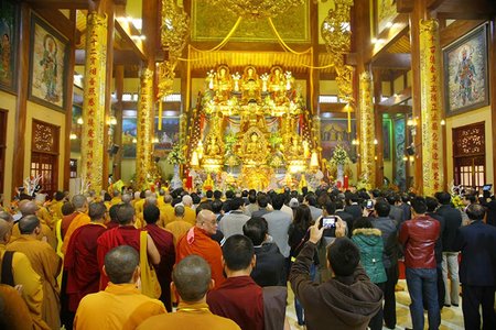 Diễn biến mới nhất về nghi vấn chùa Ba Vàng truyền bá vong báo oán