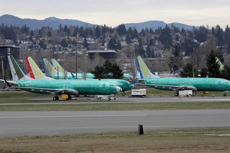 Sau vụ rơi máy bay Ethiopia, Boeing lắp đèn cảnh báo cho dòng 737 MAX