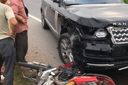 Xe Range Rover gây tai nạn kinh hoàng, 2 vợ chồng thương vong