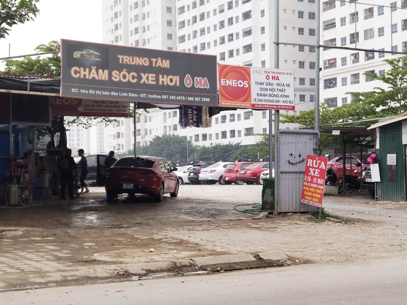 Vì sao bãi trông giữ xe không phép hoạt động nhiều năm tại phường Hoàng Liệt?