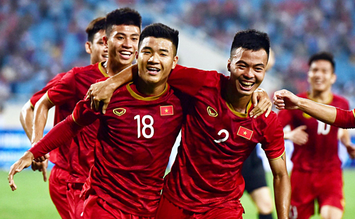 Đội hình U23 Việt Nam đấu Indonesia: Đình Trọng, Quang Hải đá chính