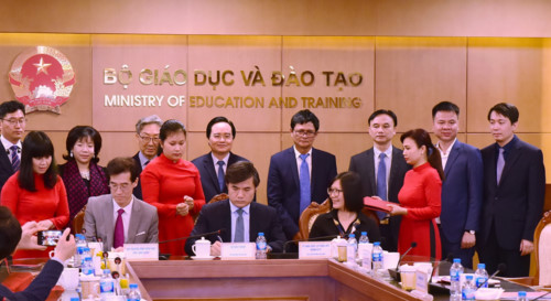 Đài Truyền hình EBS(Hàn Quốc) hỗ trợ Việt Nam phòng chống bạo lực học đường