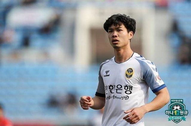 Công Phượng lần đầu được đá chính K-League?