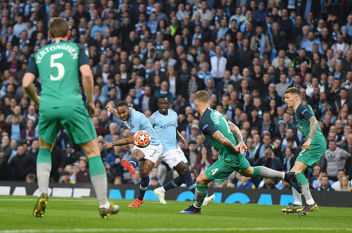 Man City bị loại cay đắng ở Champions League