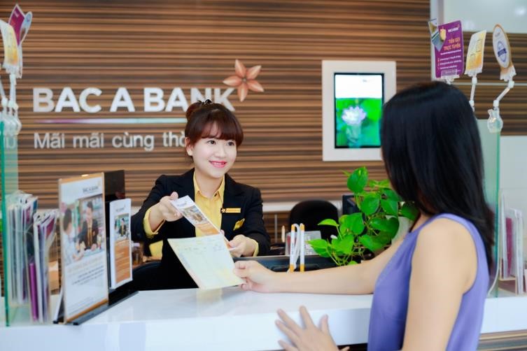 Cùng BAC A BANK 'Trải nghiệm ngay, nhận quà liền tay'