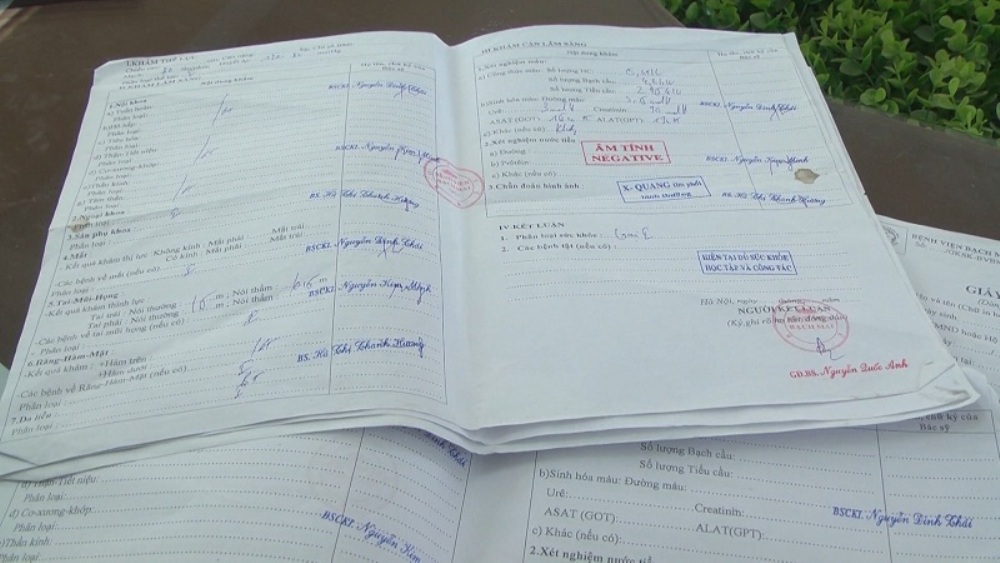 Triệt phá đường dây sản xuất và mua bán giấy tờ giả của bệnh viện Bạch Mai