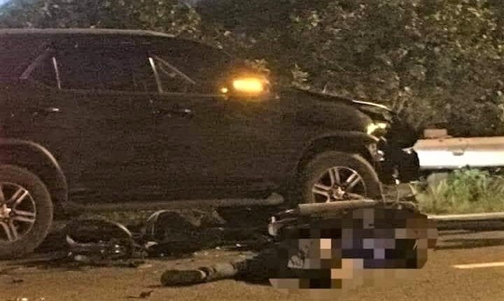 Chạy xe máy ngược chiều đại lộ Thăng Long, nam thanh niên tử nạn vì va chạm với ô tô
