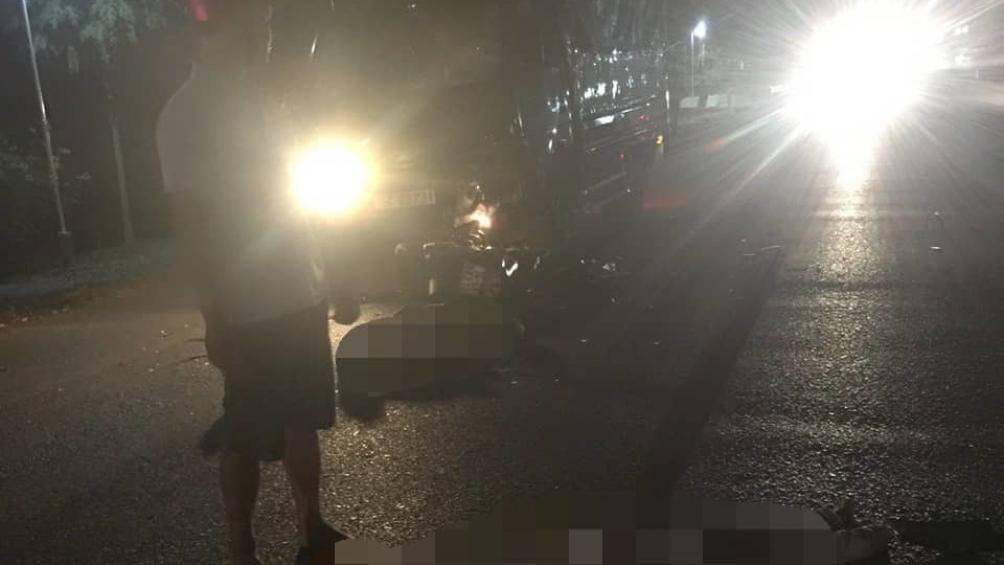 Xe tải đâm xe máy ở Quảng Trị, 2 anh em thiệt mạng