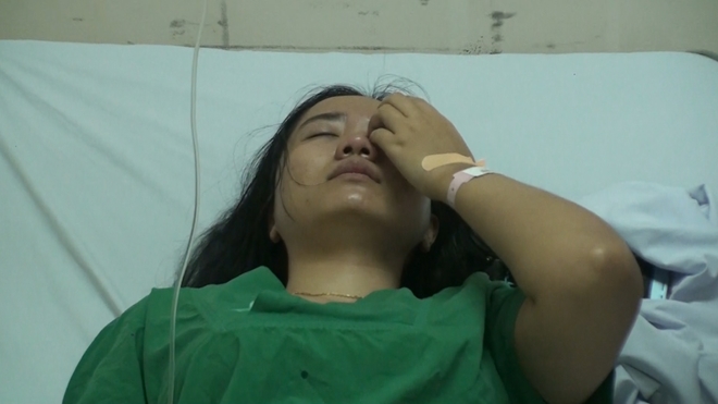 Nữ bác sĩ sản khoa bị người nhà bệnh nhân đánh tại bệnh viện