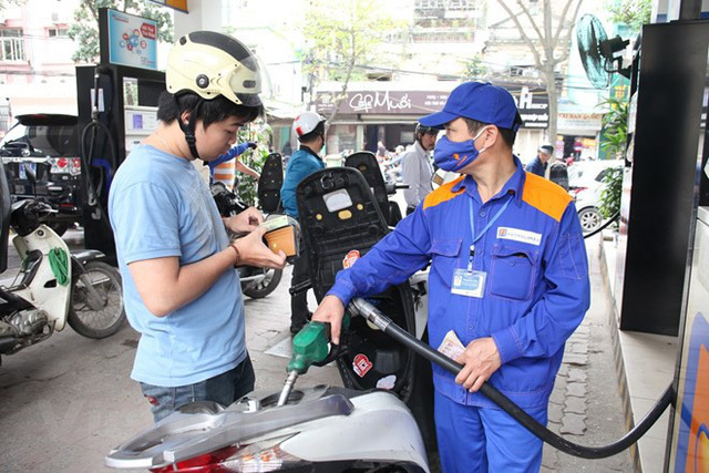 Giá xăng ngày 2/7, sẽ tăng mạnh sau 3 lần giảm liên tiếp?