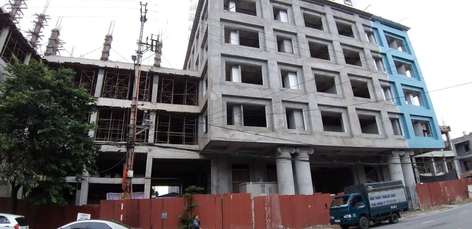 Tòa nhà POMIHOA 2, 3, 4 buộc phải tháo dỡ nếu không được cấp phép xây dựng