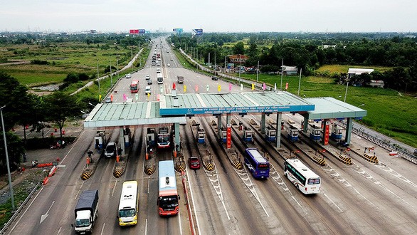 Đề xuất thu phí trở lại tuyến cao tốc TP.HCM - Trung Lương