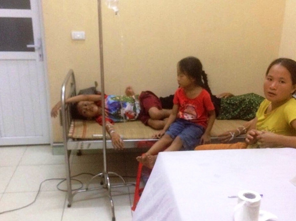 Thanh Hóa: Hơn 40 người nhập viện sau khi ăn cỗ liên hoan nhà mới