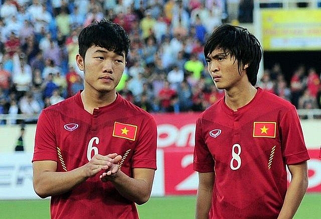 Cầu thủ đảm nhiệm vị trí của tiền vệ Lương Xuân Trường trước trận đánh Malaysia?