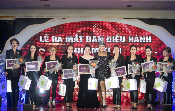 Lung linh đêm tiệc sinh nhật 1st WLIN Pearl Anniversary  – Câu chuyện của những viên 'Ngọc Trai Biển'