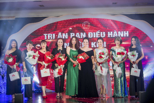 Lung linh đêm tiệc sinh nhật 1st WLIN Pearl Anniversary  – Câu chuyện của những viên 'Ngọc Trai Biển'