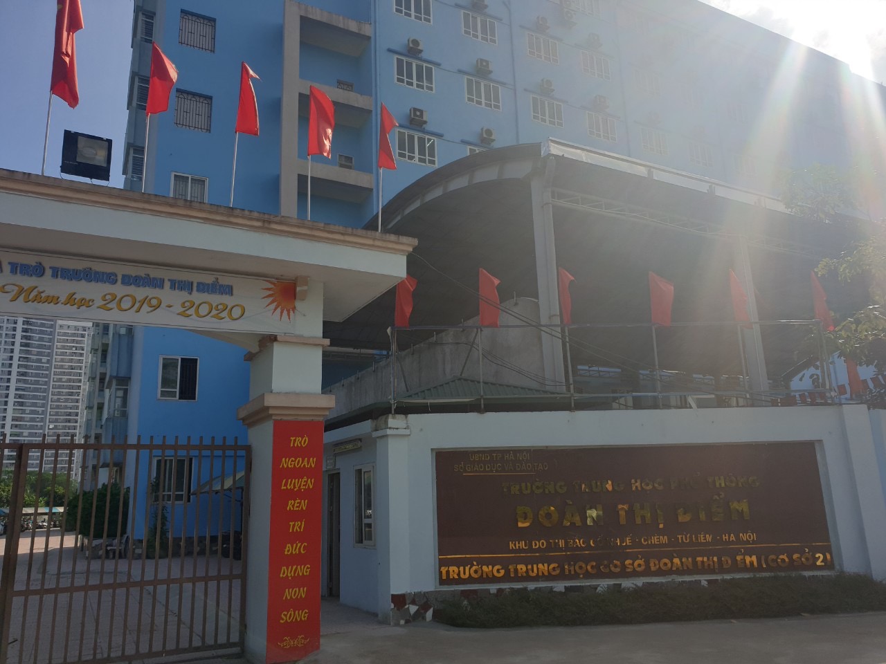 Hà Nội: Hé lộ nhiều sai phạm tại trường Đoàn Thị Điểm cơ sở 2