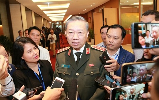 Vụ Thượng úy công an nghi đánh nhân viên trạm dừng nghỉ: Bộ trưởng Tô Lâm lên tiếng