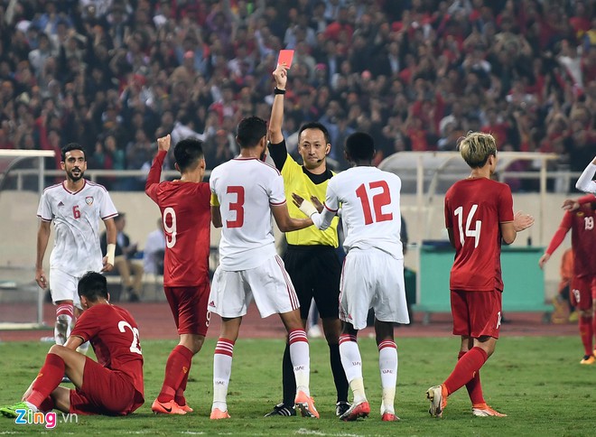 Tiến Linh ghi bàn đánh bại UAE, Việt Nam lên đầu bảng G Vòng loại World Cup 2022
