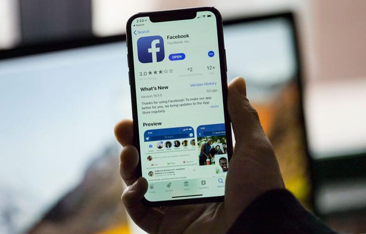Facebook phát hành bản cập nhật vá lỗi mở camera trong iPhone