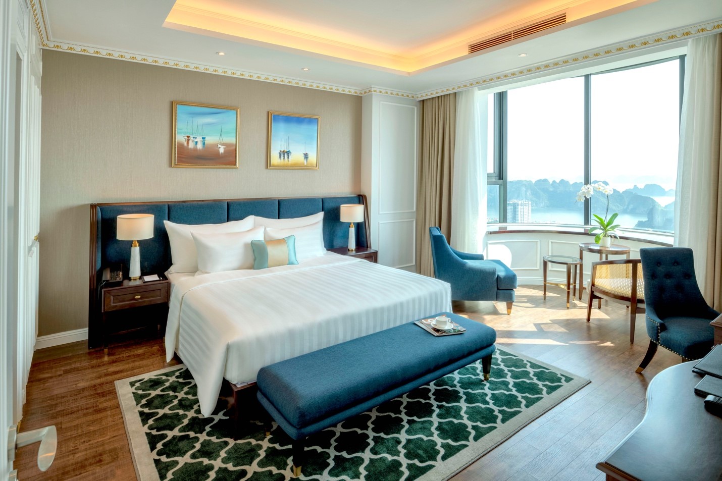 'Tất tần tật' về khách sạn có tầm nhìn đẹp nhất Hạ Long