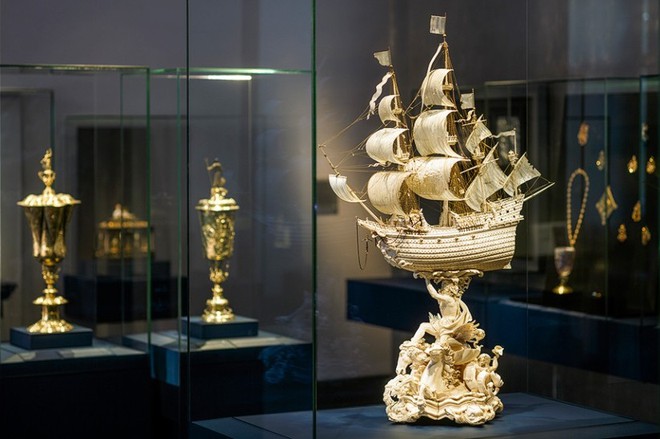 Bảo vật vô giá bị đánh cắp tại bảo tàng Đức gây chấn động thế giới gồm những gì?