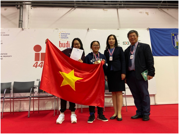 Học sinh Việt Nam giành Huy chương Vàng tại cuộc thi phát minh sáng chế quốc tế