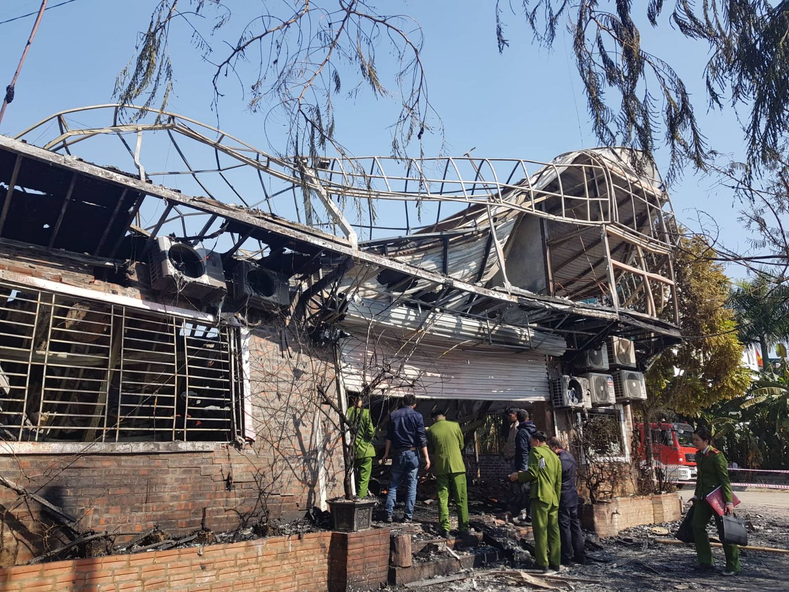 Cháy nhà hàng lúc rạng sáng ở Vĩnh Phúc, 4 nhân viên tử vong