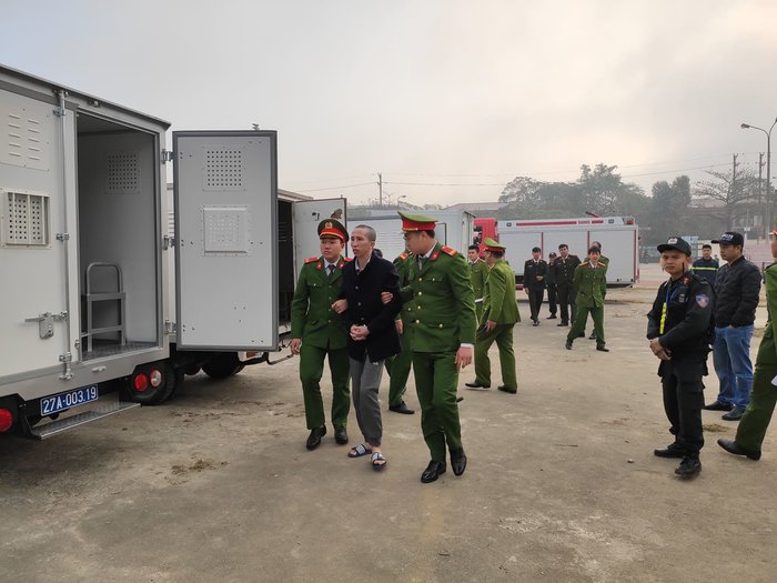 Bố nữ sinh giao gà trăn trở về vụ án, mong muốn làm sao tòa án sẽ xử công minh, giúp con gái lấy lại được công bằng