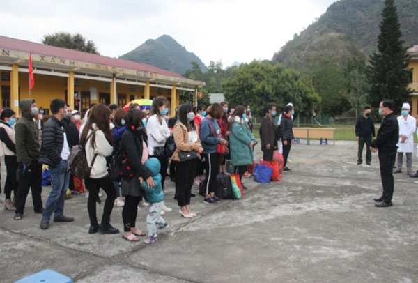 Lào Cai: 52 công dân đầu tiên được trở về nhà sau 14 ngày cách ly