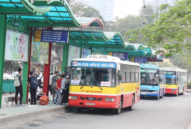 Hà Nội sẽ giảm 1.300 lượt xe buýt/ngày do ảnh hưởng của dịch Covid-19