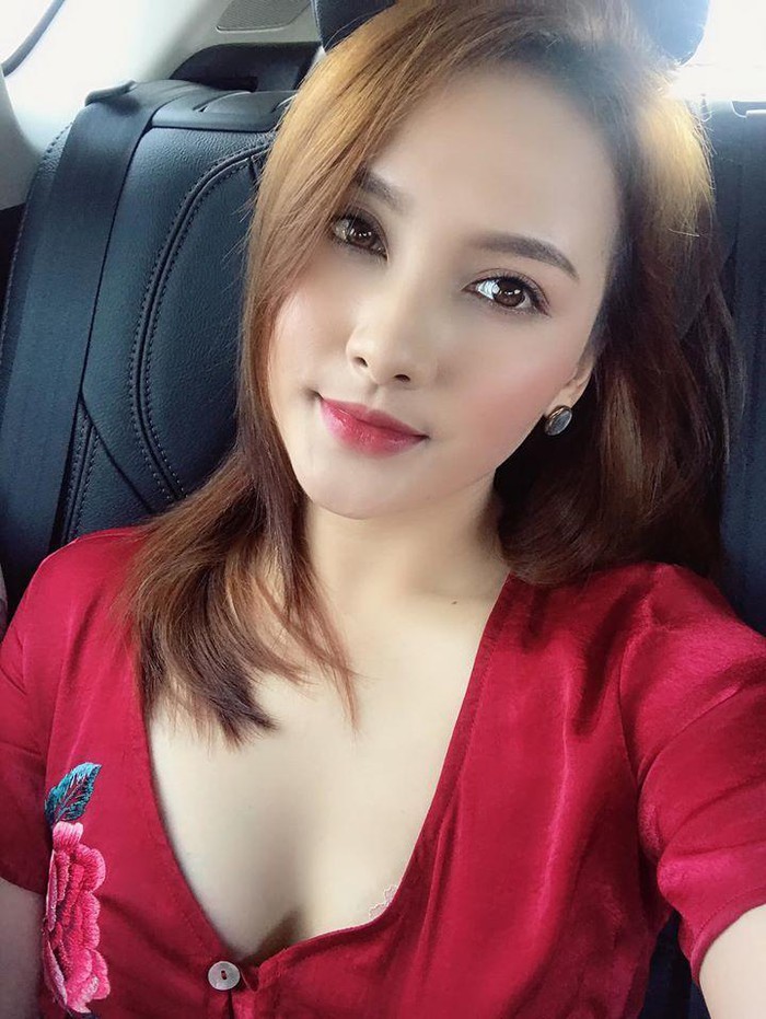 Phương Oanh bất ngờ xuất hiện ở hậu trường 'Về nhà đi con' phiên bản mới