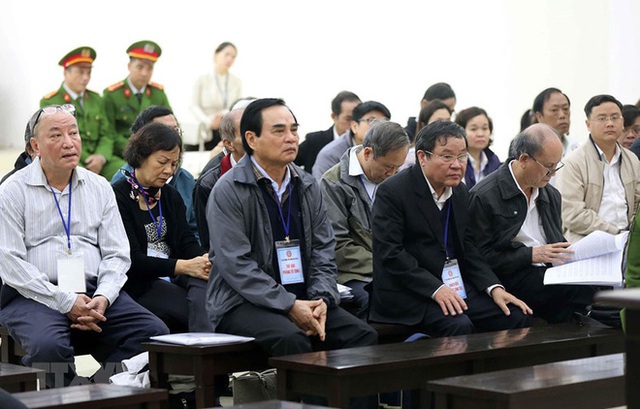 Hai cựu Chủ tịch UBND TP Đà Nẵng và đồng phạm tiếp tục hầu tòa
