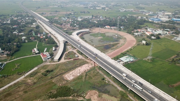 Gấp rút điều chỉnh dự án đường cao tốc Bến Lức – Long Thành