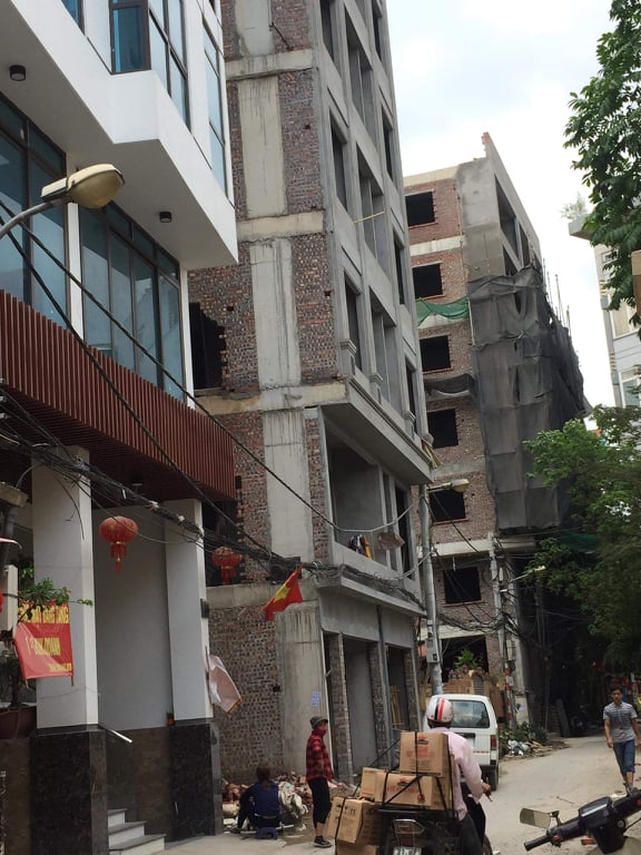 Phường Phú Đô: Hai công trình xây dựng có dấu hiệu xây dựng sai phép