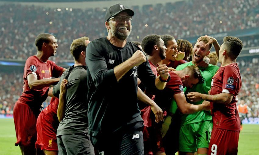 HLV Klopp bật khóc, Liverpool lần đầu tiên vô địch Premier League sau 30 năm chờ đợi