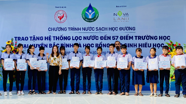 Tập đoàn Novaland - lan tỏa niềm vui 'nước sạch học đường' đến huyện Bắc Bình, tỉnh Bình Thuận