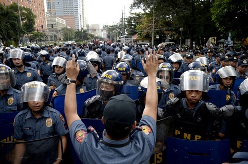 Hơn 1.000 sĩ quan cảnh sát Philippines nhiễm Covid-19