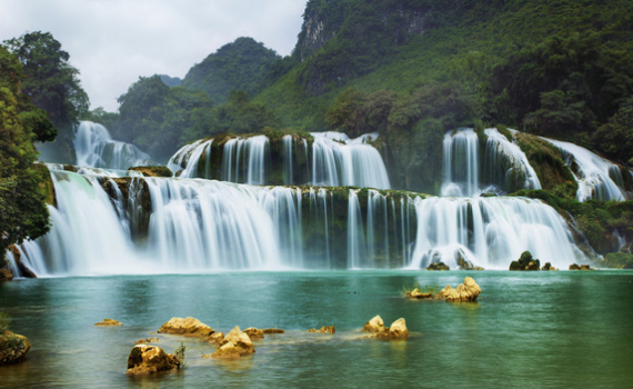 Non nước Cao Bằng lọt top 50 điểm đến đẹp nhất thế giới