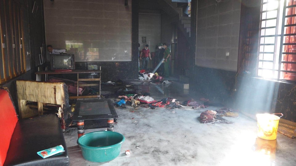 Vụ 4 mẹ con mắc kẹt trong căn nhà bốc cháy: 3 cháu bé đã tử vong
