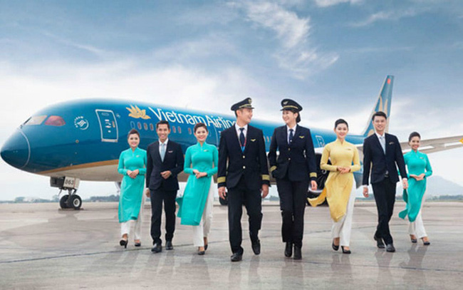 Lương phi công, tiếp viên Vietnam Airlines giảm một nửa