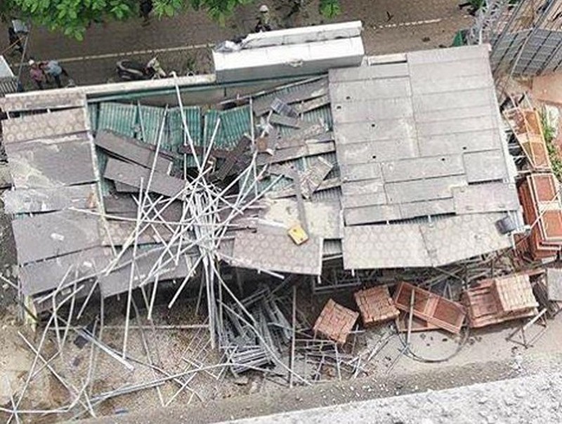 Sập mái nhà ở Thái Bình, 2 người chết tại chỗ, 2 người bị thương