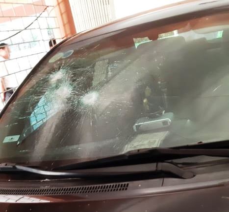 Điều tra vụ xe ô tô của Chủ tịch UBND huyện Thường Xuân bị đập phá
