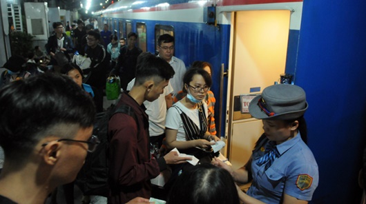 Từ 15/9, ga Sài Gòn bắt đầu nhận đăng ký mua vé tàu Tết Tân Sửu 2021